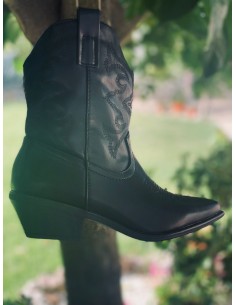 Botín Cowboy negro. 2
